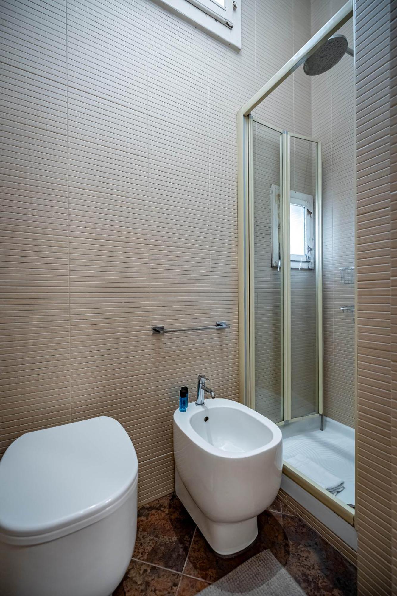 Yd Servi Suite Apt Флоренция Экстерьер фото